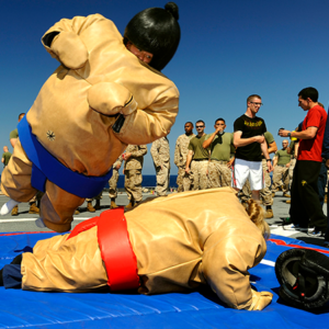 sumo suits mieten muenchen